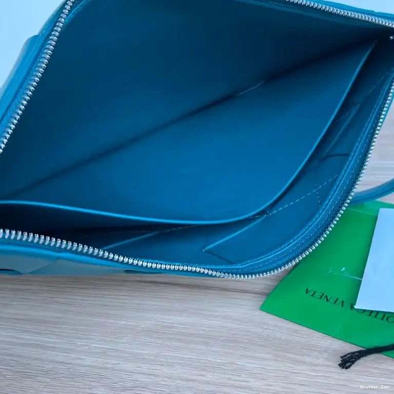 Brother Sam Yupoo Veneta 2409SF0015 Bags Bottega 1026